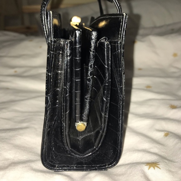 Saks Fifth Avenue vintage alligator mini bag. - Picture 7 of 8